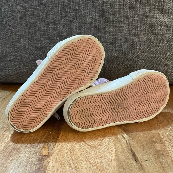 Kids pink sparkle high tops, toddler size 9, Amazon Essentials - Picture 5 of 5